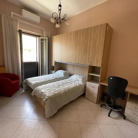 Paradise House * Formia